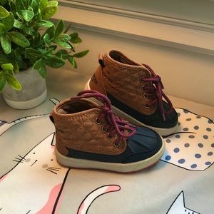Osh Kosh Duck Boots Toddler 6